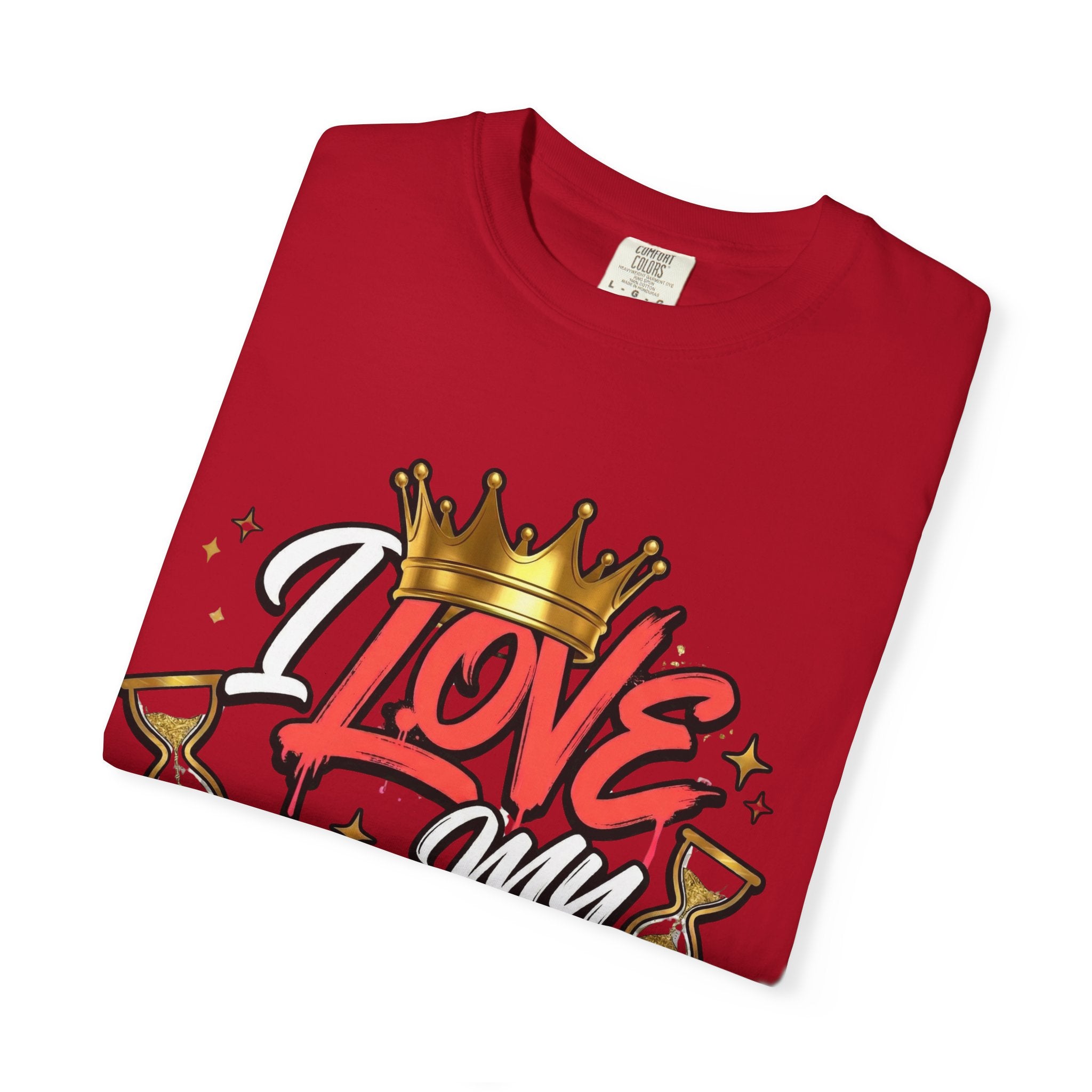 I Love My Curves Crown Graphic Tee – Bold Confidence Statement Shirt