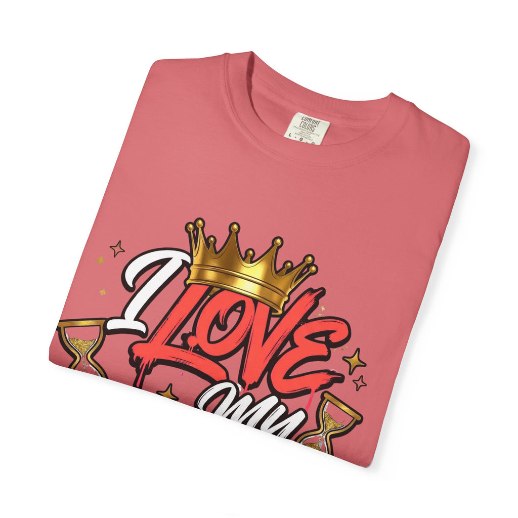 I Love My Curves Crown Graphic Tee – Bold Confidence Statement Shirt