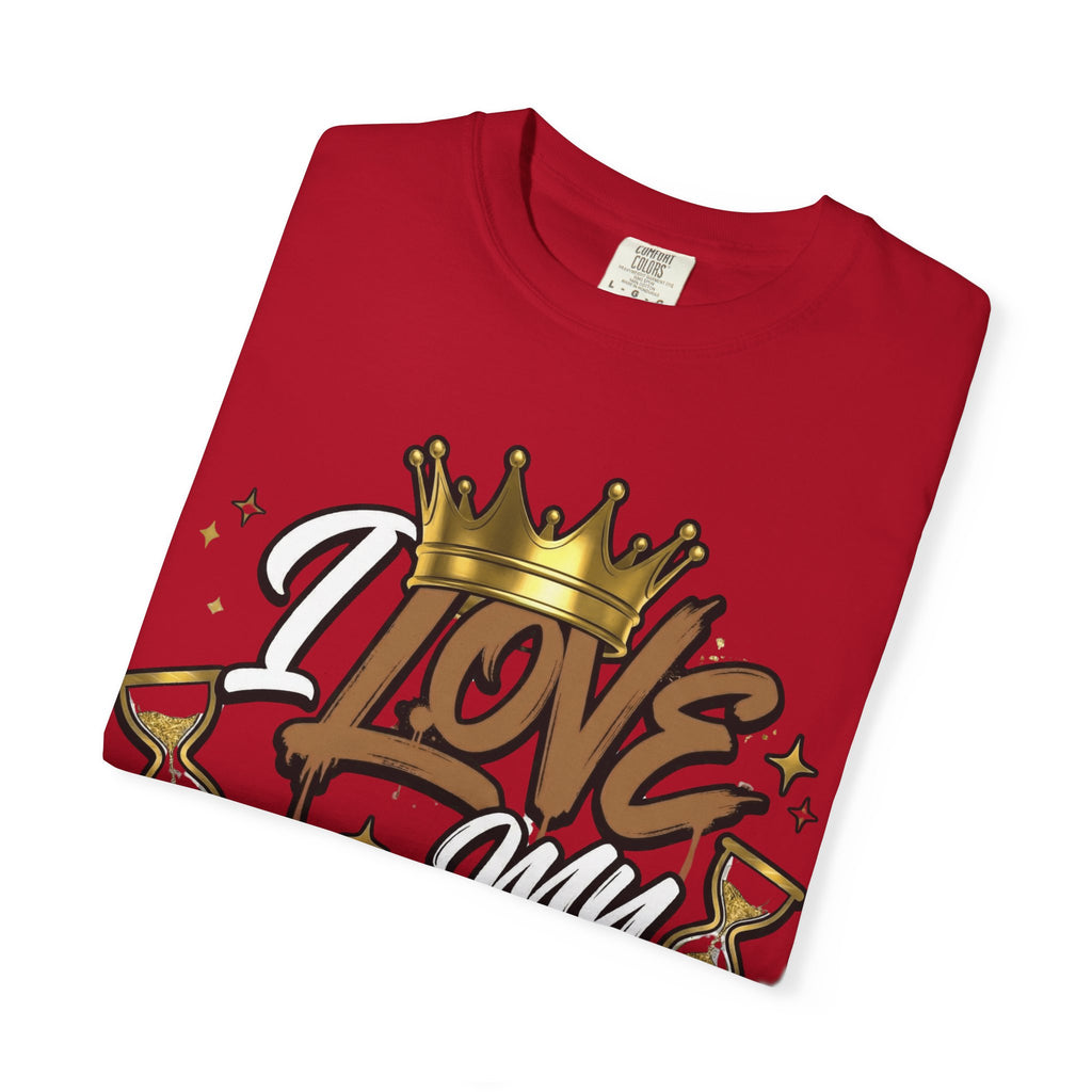 I Love My Curves Crown Graphic Tee – Bold Confidence Statement Shirt