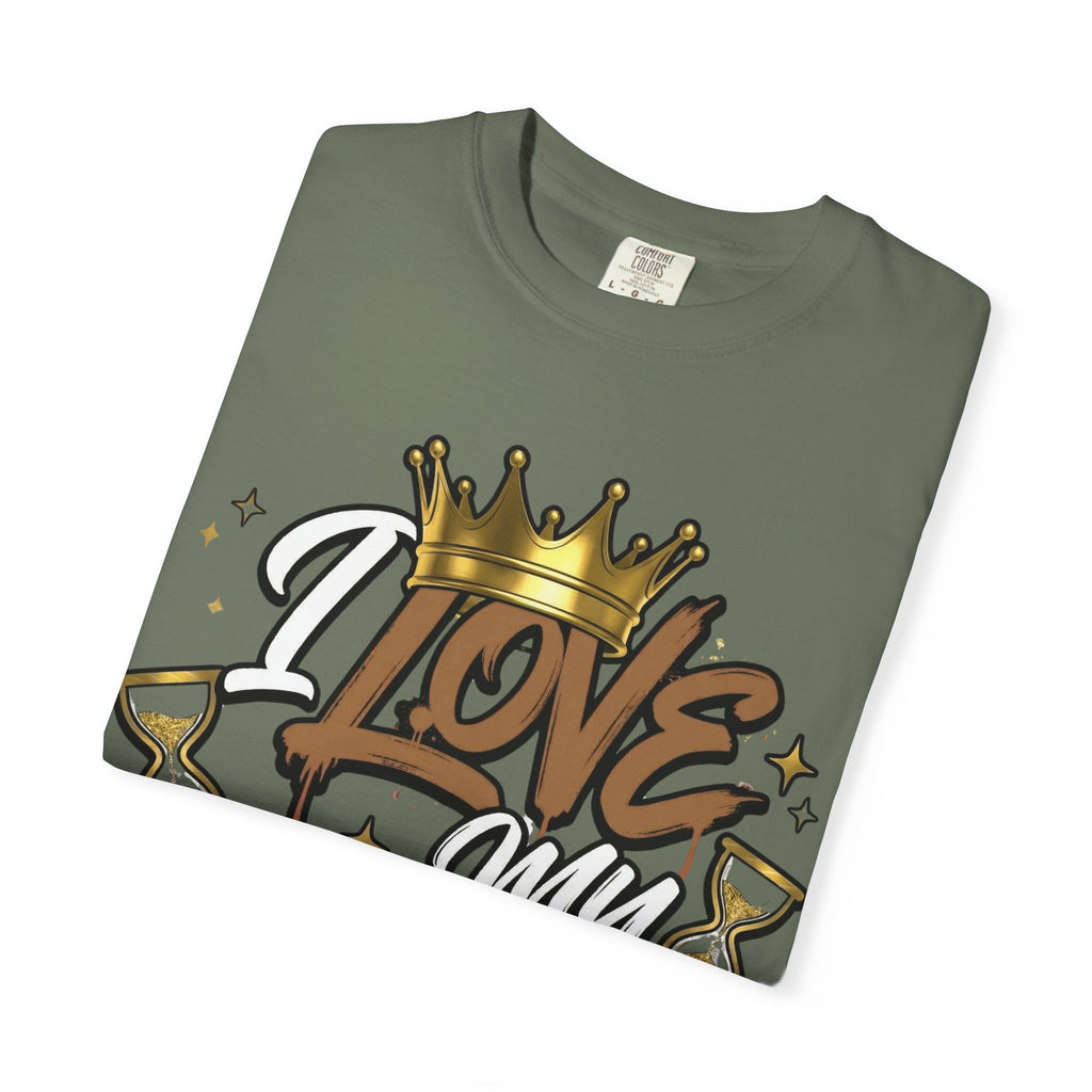 I Love My Curves Crown Graphic Tee – Bold Confidence Statement Shirt