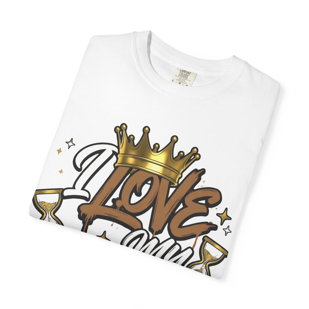 I Love My Curves Crown Graphic Tee – Bold Confidence Statement Shirt