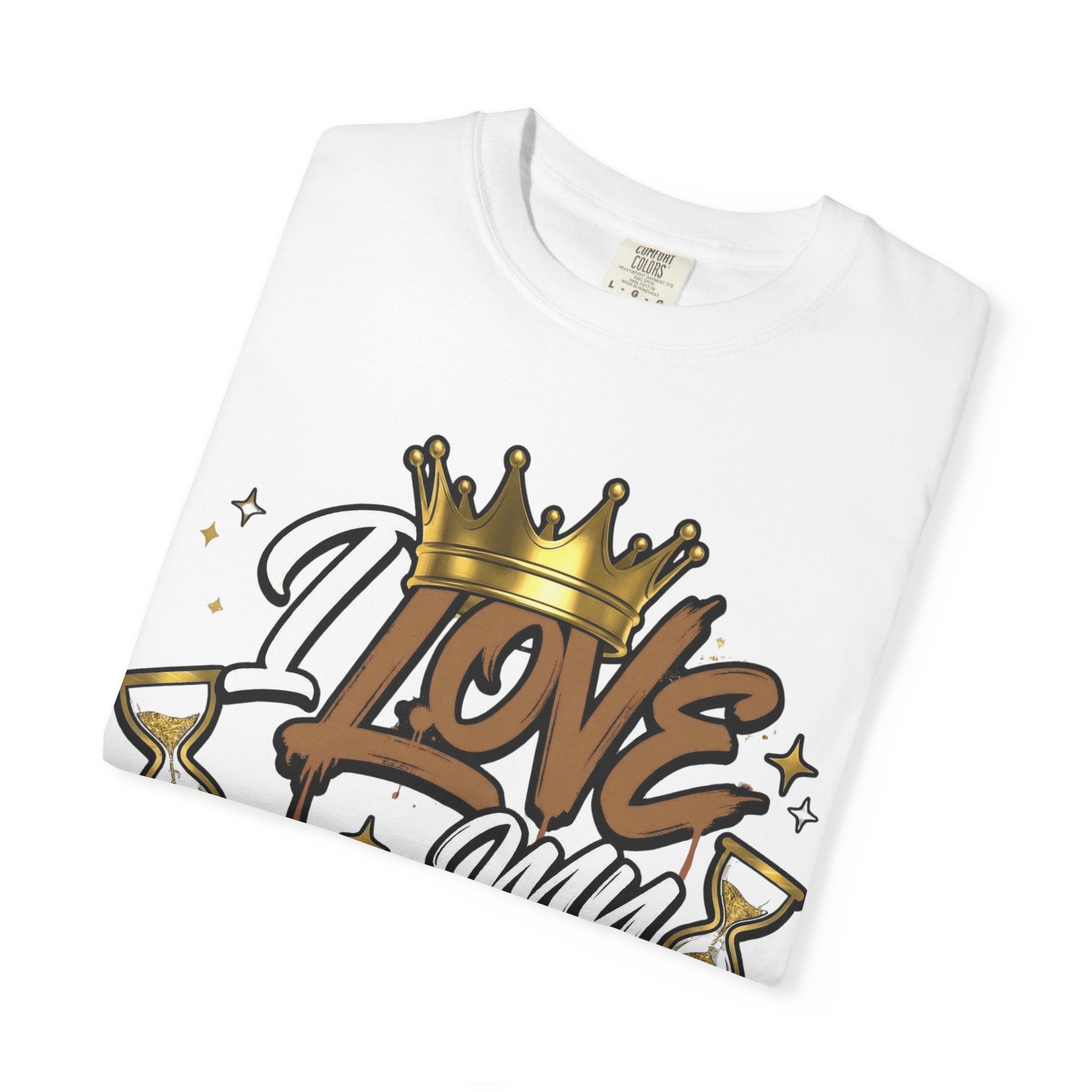 I Love My Curves Crown Graphic Tee – Bold Confidence Statement Shirt