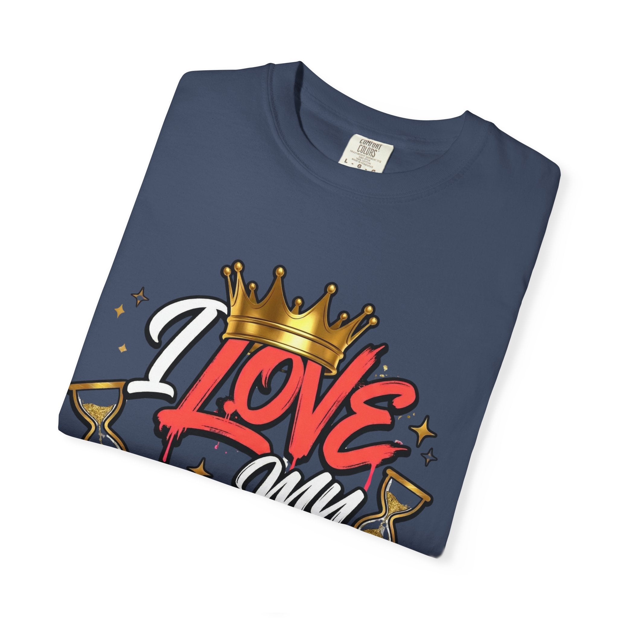 I Love My Curves Crown Graphic Tee – Bold Confidence Statement Shirt